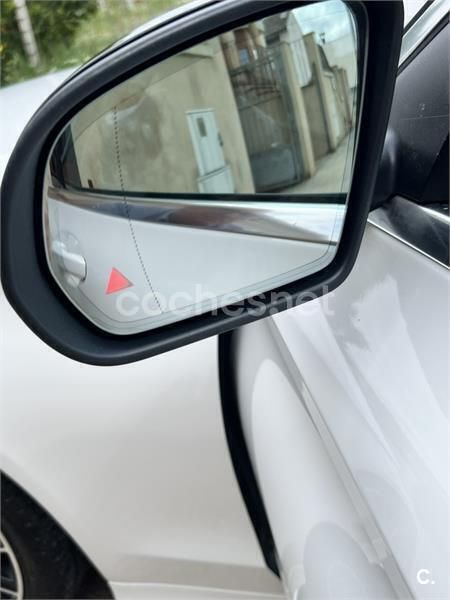 Blanco Usado 2017 Mercedes C220 AMG line Familiar | 18.200 € (Un poco caro) - Imagen 1/4