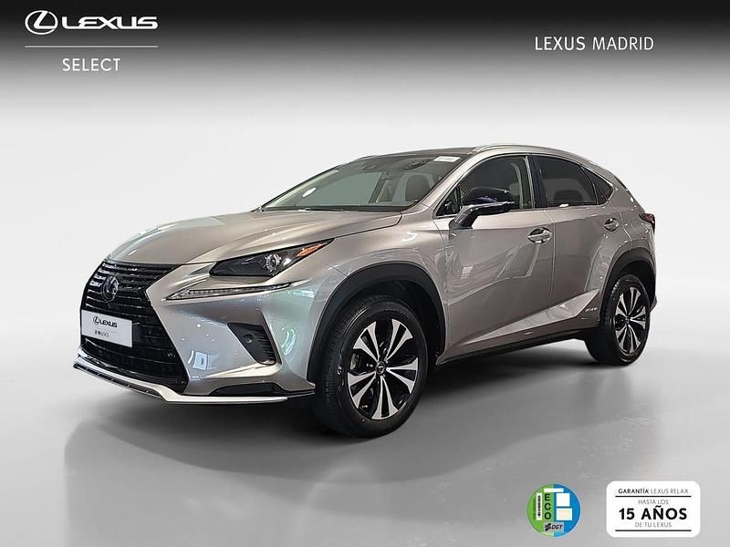Gris / plata Usado 2021 Lexus NX300h SUV | 40.990 € (Caro) - Imagen 1/4