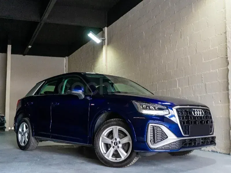 Usado Audi Q2 S-Line 110 CV (80 kW) 2020 Azul SUV