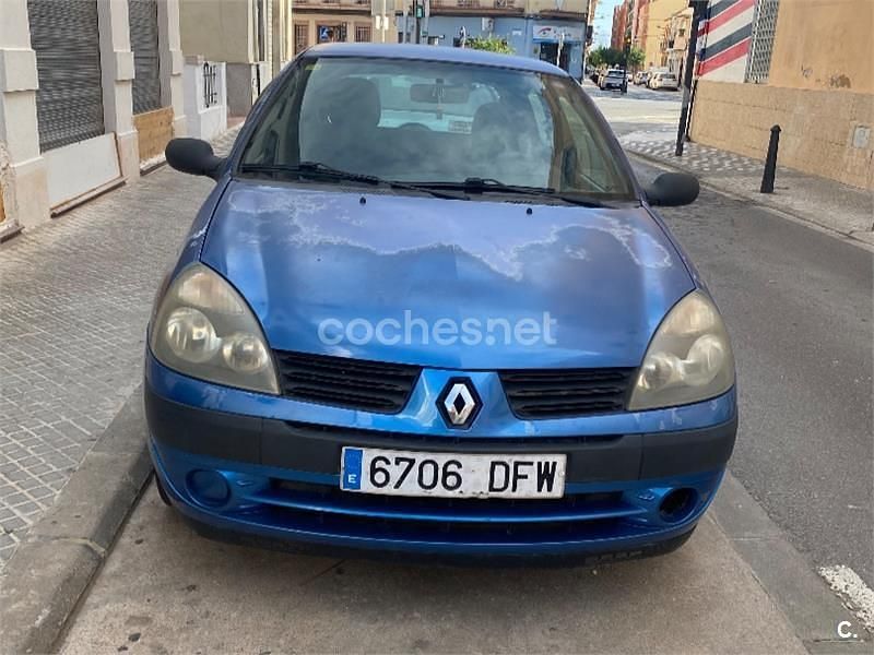 Azul Usado 2005 Renault Clio II Berlina | 2100 € (Buen precio) - Imagen 1/4