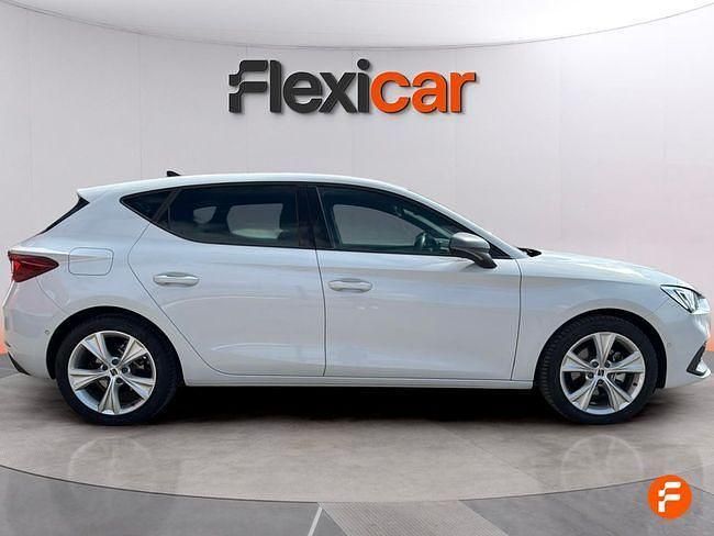 Usado Seat Leon FR 110 CV (80 kW) 2024 Blanco
