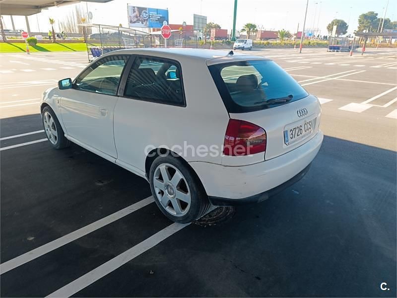 Usado Audi A3 Ambiente 150 CV (110 kW) 1998 Blanco Berlina