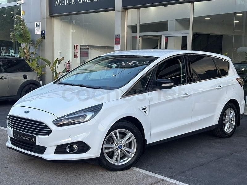 Usado Ford S-MAX Titanium 180 CV (132 kW) 2016 Blanco Monovolumen