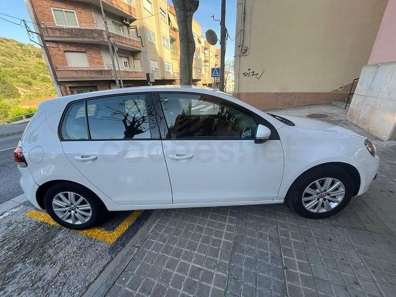 Usado VW Golf VI Advance 105 CV (77 kW) 2011 Blanco Utilitario