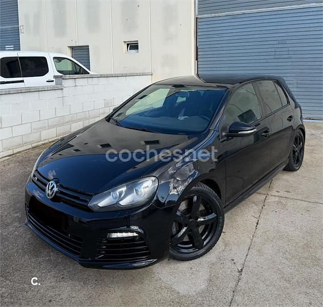 Usado VW Golf VII R 270 CV (198 kW) 2012 Negro Berlina