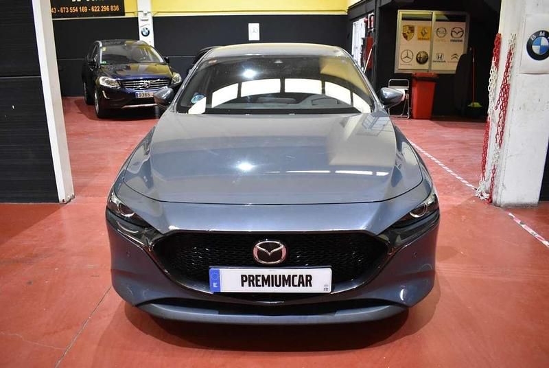 Usado Mazda 3 122 HP (89 kW) 2019 Cinzento Citadino