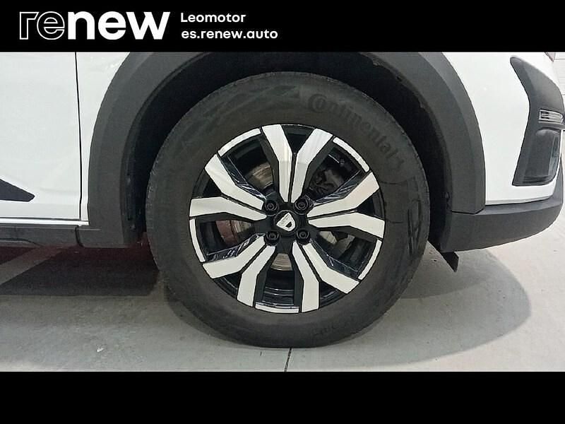 Usado Dacia Jogger Comfort 110 HP (80 kW) 2022 Branco Monovolume
