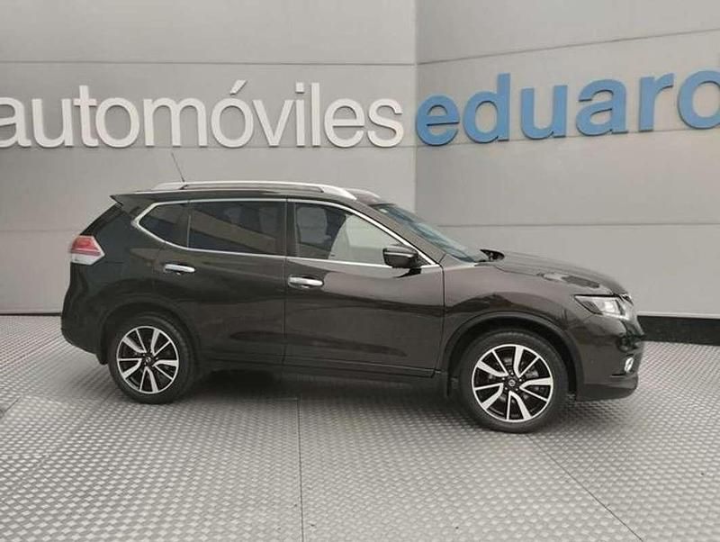 Negro Usado 2017 Nissan X-Trail Tekna SUV | 16.500 € (Precio justo) - Imagen 1/4