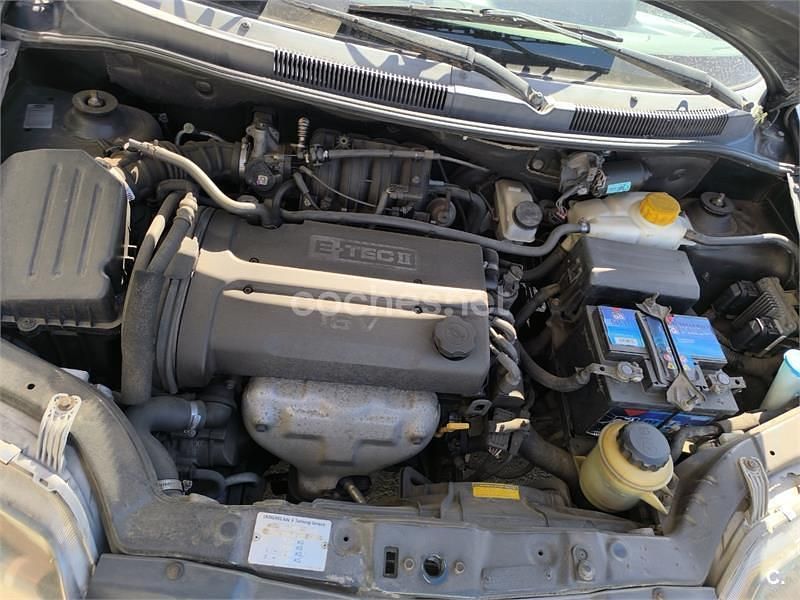 Usado Chevrolet Kalos Sport 94 CV (69 kW) 2005 Negro Berlina