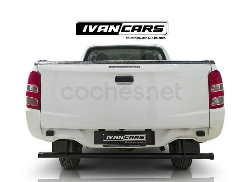 Usado Mitsubishi L200 154 CV (113 kW) 2018 Blanco Recogida