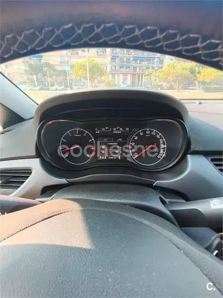 Usado Opel Corsa Selective 90 CV (66 kW) 2019 Blanco Utilitario