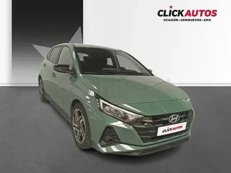 Usado Hyundai i20 N Line 79 CV (58 kW) 2025 Verde Utilitario