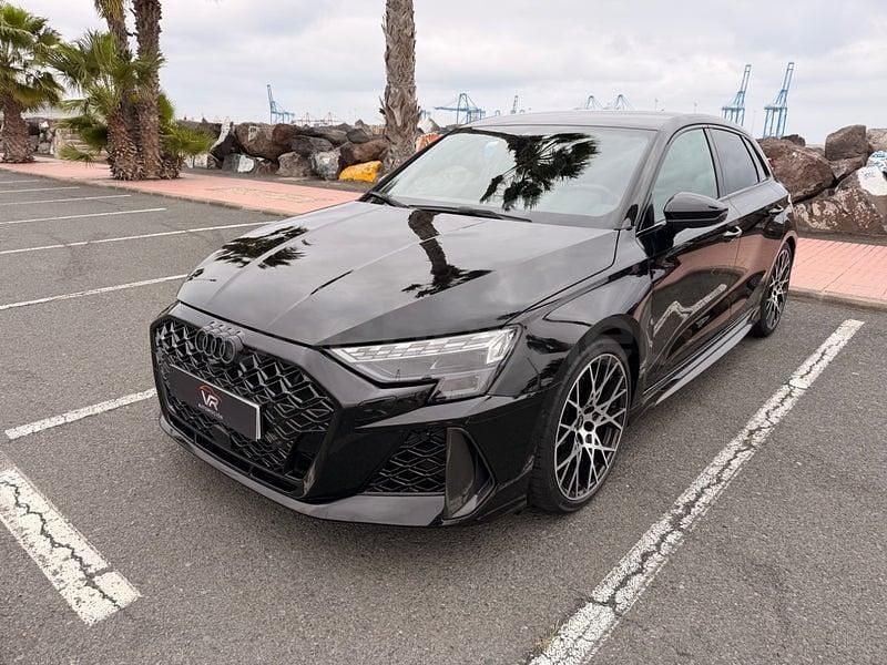 Usado Audi RS3 Sport 400 CV (294 kW) 2025 Negro Berlina
