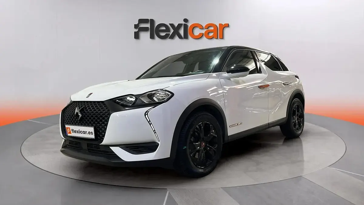 Usado DS Automobiles DS3 Crossback Performance Line Plus 131 CV (96 kW) 2022 Blanco SUV