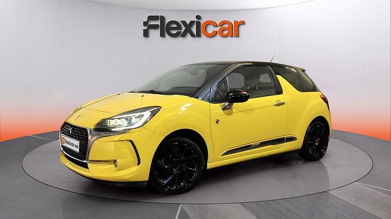 Usado DS Automobiles DS3 Performance 110 CV (80 kW) 2018 Amarillo Berlina