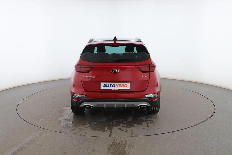 Usado Kia Sportage GT-Line 177 CV (130 kW) 2019 Rojo SUV