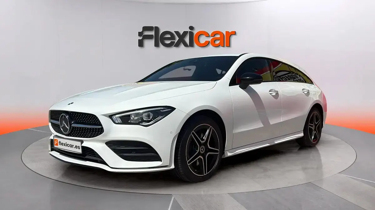 Usado Mercedes CLA250e Shooting Brake 218 CV (160 kW) 2022 Blanco Familiar
