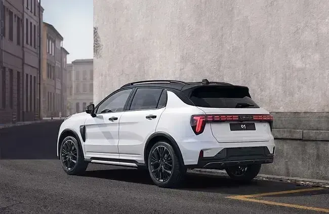 Nuevo Lynk & Co 01 276 CV (202 kW) 2025 Blanco SUV