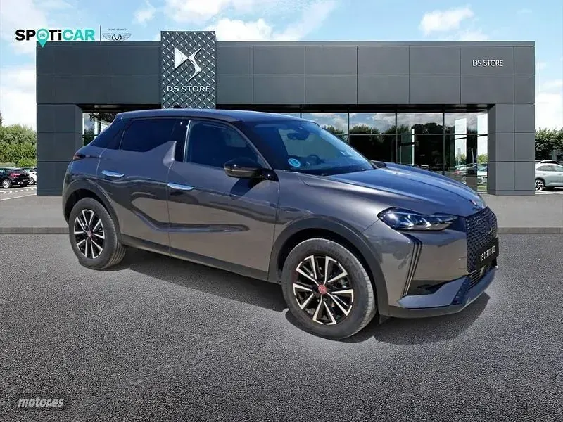 Usado DS Automobiles DS3 Performance 100 CV (73 kW) 2025 Gris SUV