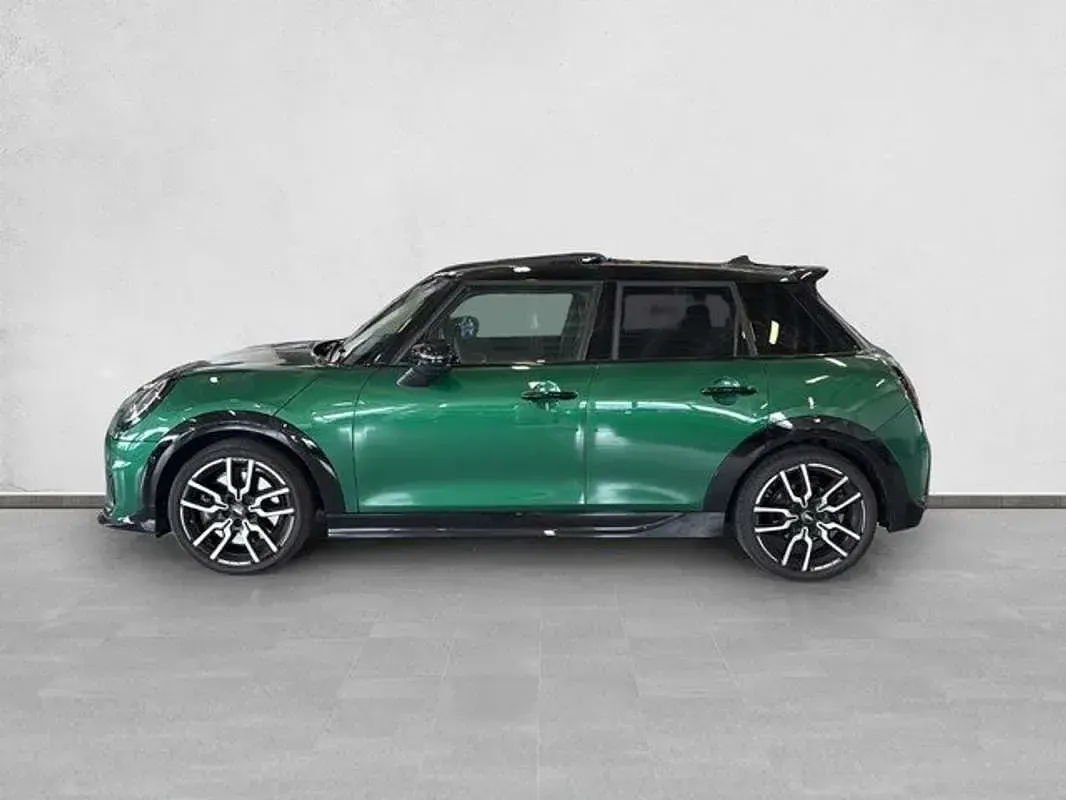 Usado Mini Cooper S Essential 204 CV (150 kW) 2025 Verde Utilitario