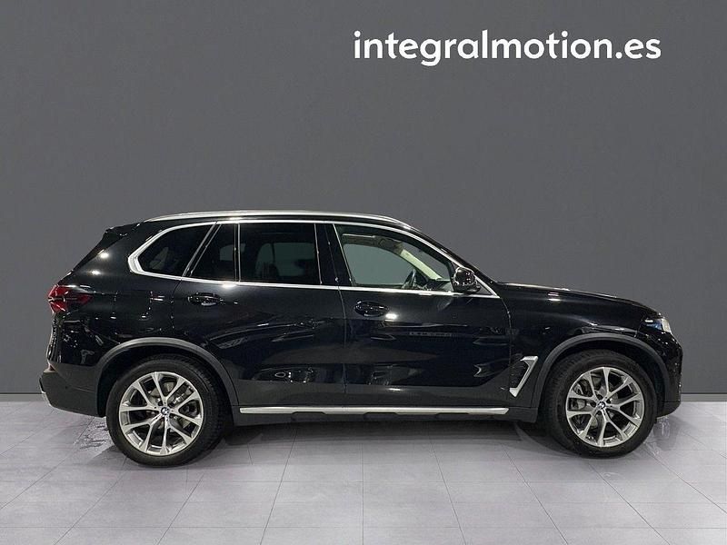 Usado BMW X5 xLine 297 CV (218 kW) 2023 Negro SUV