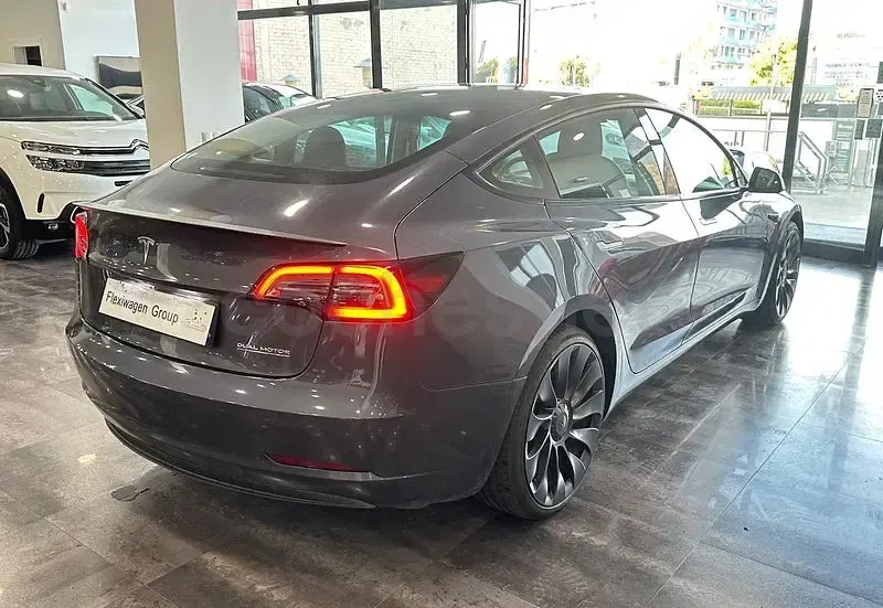 Usado Tesla Model 3 Performance 461 kW (627 CV) 2023 Eléctrico Berlina