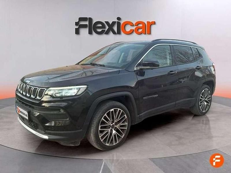 Usado Jeep Compass Limited 150 CV (110 kW) 2021 Gris SUV