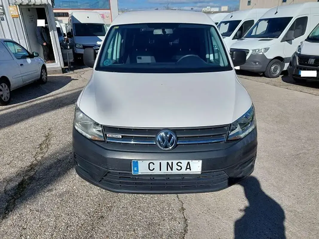 Usado VW Caddy Business 122 CV (89 kW) 2019 Blanco Monovolumen