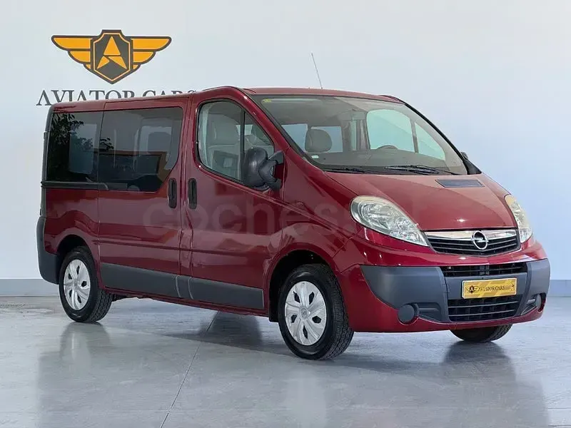 Usado Opel Vivaro 114 CV (83 kW) 2008 Granate Monovolumen