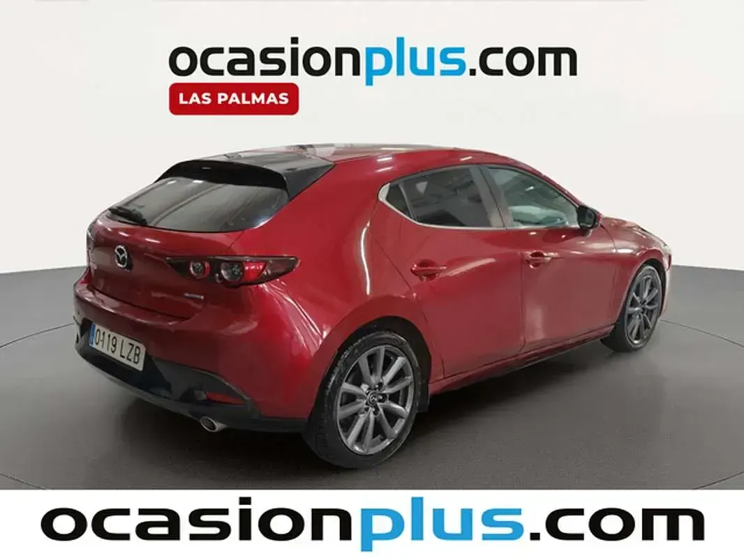 Usado Mazda 3 122 CV (89 kW) 2022 Rojo Utilitario