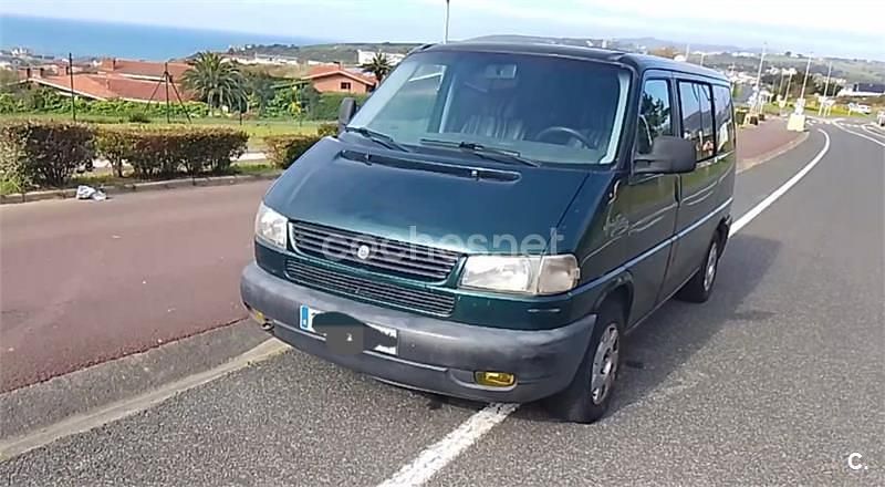 Usado VW Multivan 130 CV (95 kW) 2003 Verde Monovolumen