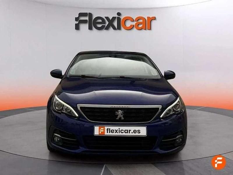 Usado Peugeot 308 SW Access 100 CV (73 kW) 2019 Azul Familiar