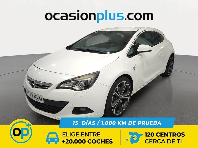 Blanco Usado 2014 Opel Astra GTC Sportive Utilitario | 8990 € (Precio justo) - Imagen 1/4