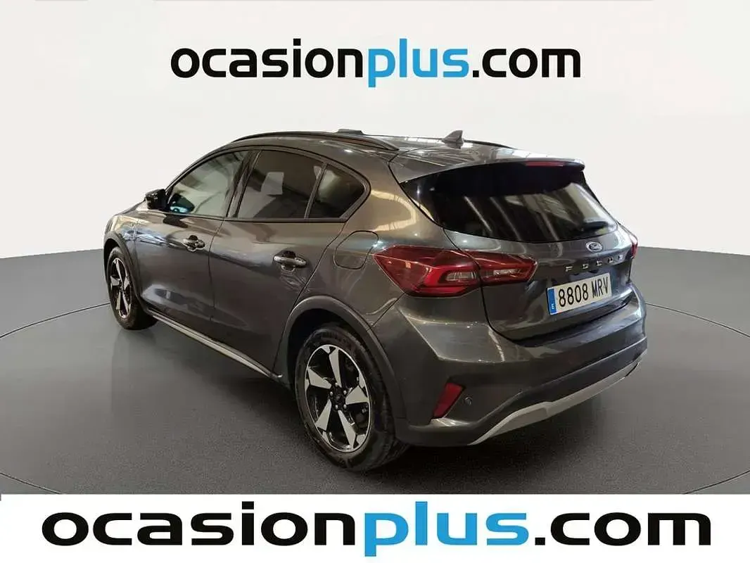 Usado Ford Focus Active 155 CV (114 kW) 2024 Gris Utilitario