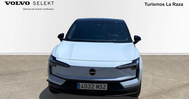 Usado Volvo EX30 Plus 200 kW (272 CV) 2024 SUV