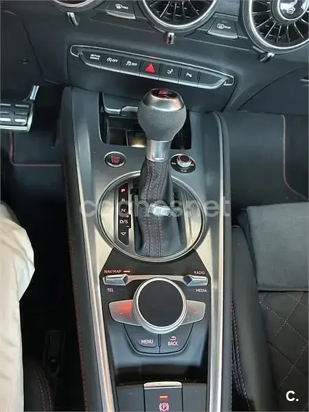 Usado Audi TT 197 CV (144 kW) 2023 Gris / plata Coupe