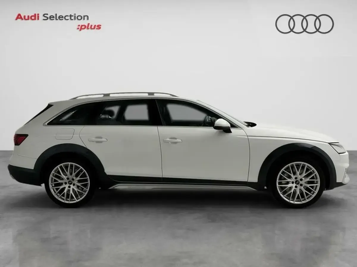 Usado Audi A4 Allroad Ambiente 245 CV (180 kW) 2020 Blanco Familiar