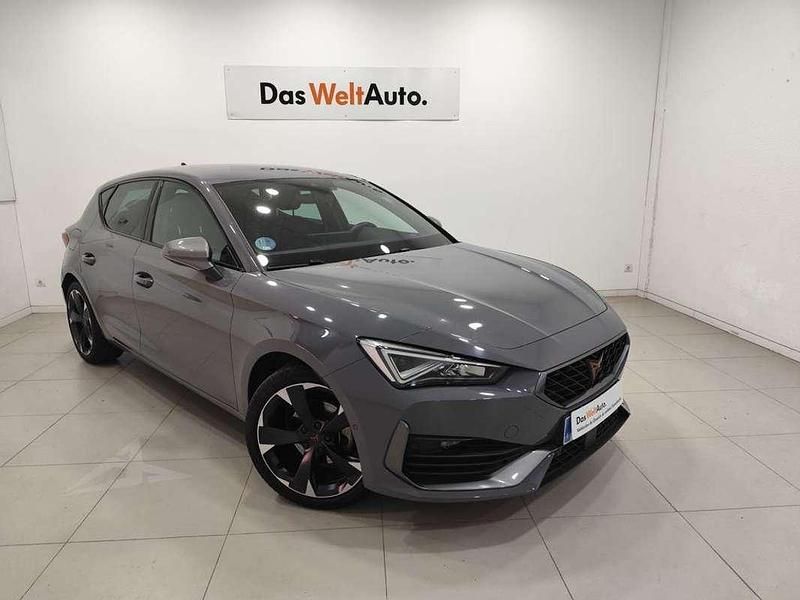 Gris Usado 2024 Cupra Leon Utilitario | 26.490 € (Precio justo) - Imagen 1/4