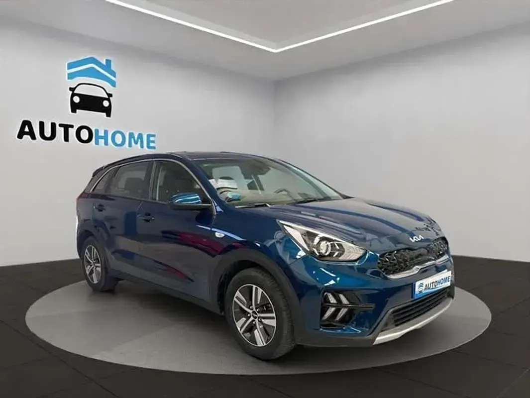 Usado Kia Niro 141 CV (103 kW) 2022 Azul SUV