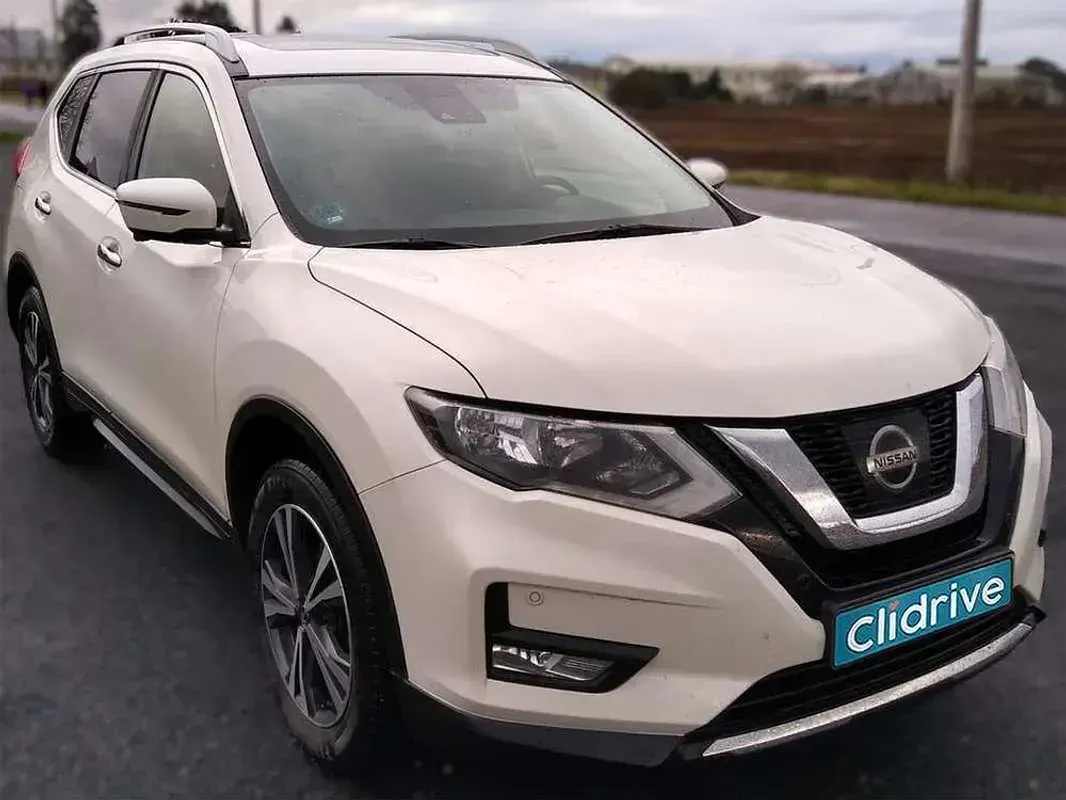 Usado Nissan X-Trail N-Connecta 131 CV (96 kW) 2018 Blanco SUV