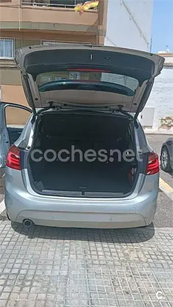 Usado BMW 216 Active Tourer Comfort Edition 116 CV (85 kW) 2015 Gris / plata Monovolumen