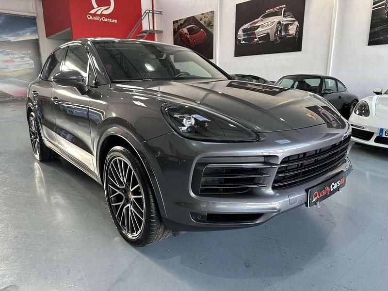 Usado Porsche Cayenne 340 CV (250 kW) 2023 Gris SUV