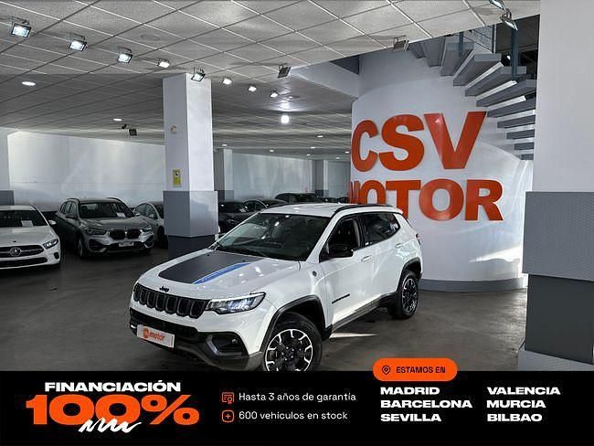 Usado Jeep Compass Trailhawk 240 CV (176 kW) 2022 Blanco SUV
