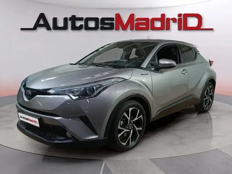 Usado Toyota C-HR Advance 122 CV (89 kW) 2019 Gris / plata SUV