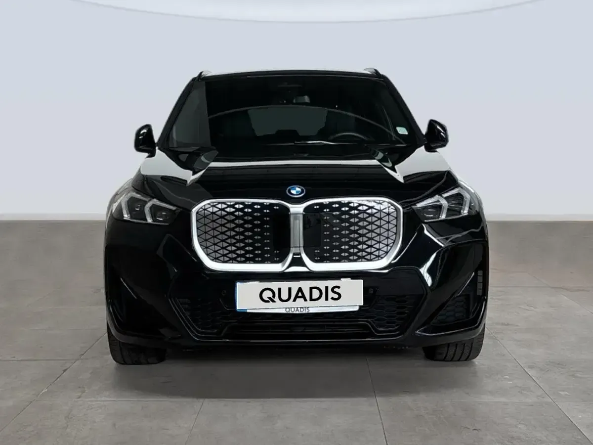 Usado BMW iX1 230 kW (313 CV) 2025 Negro SUV