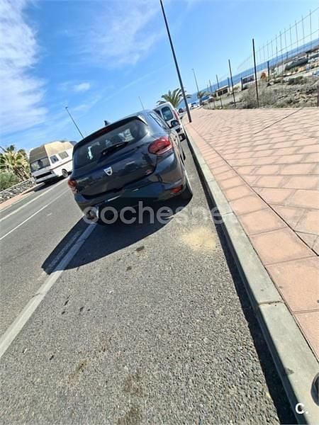 Occasion Dacia Sandero Comfort 91 PK (66 kW) 2021 Grijs Sedan