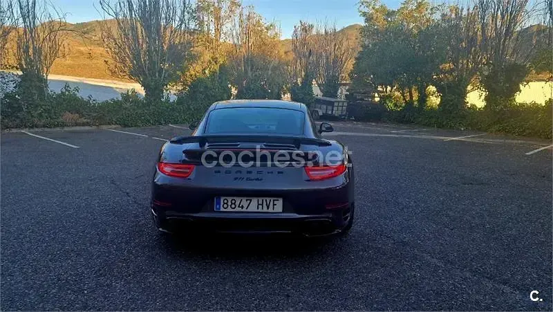 Usado Porsche 911 Turbo 500 CV (367 kW) 2014 Gris / plata Coupe