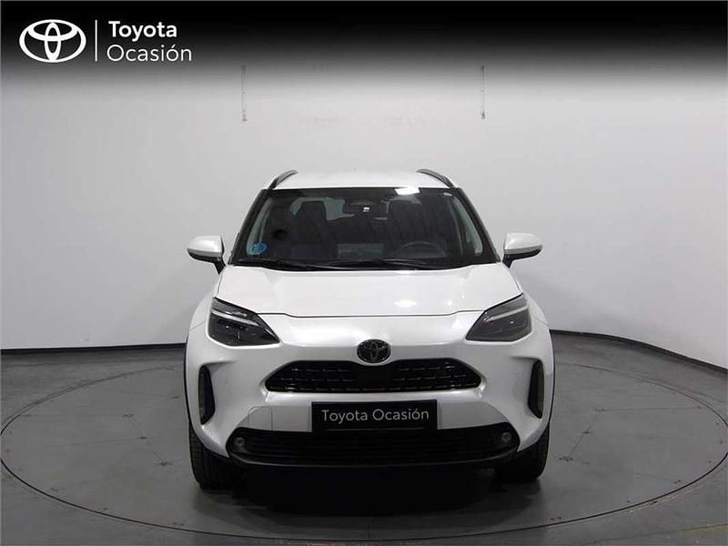 Usado Toyota Yaris Cross Style 132 CV (97 kW) 2024 Negro SUV