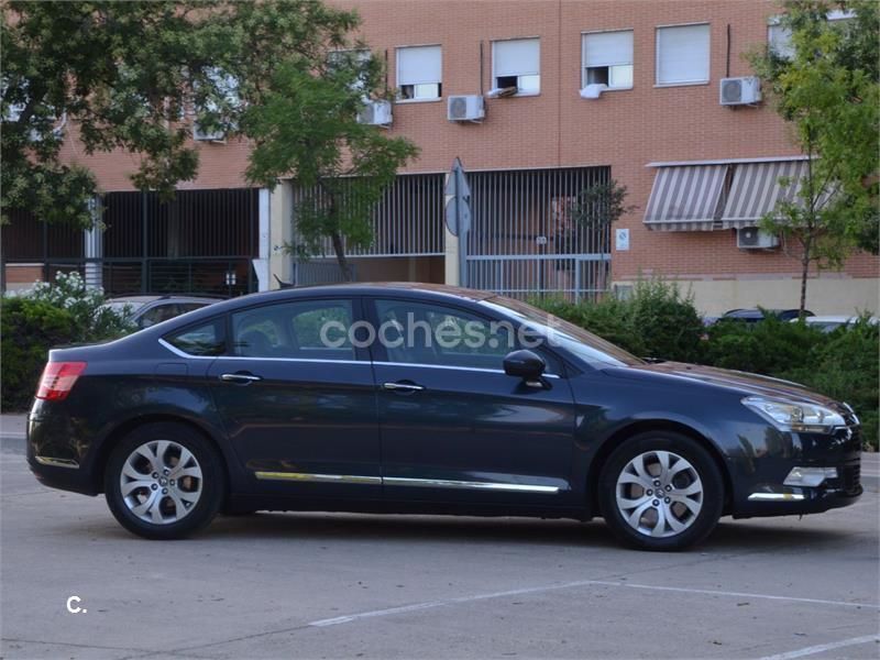 Usado Citroën C5 Exclusive 170 CV (125 kW) 2009 Azul Berlina
