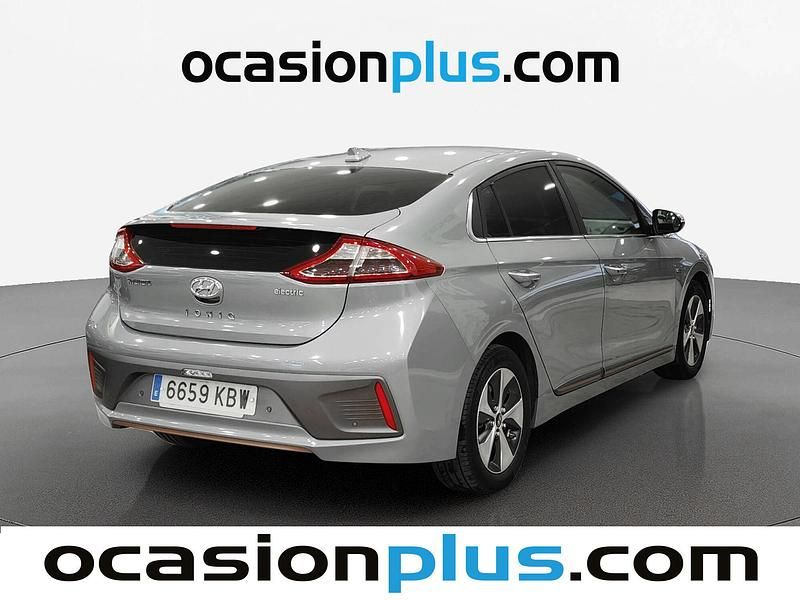 Usado Hyundai Ioniq Style 88 kW (120 CV) 2017 Gris plata Utilitario